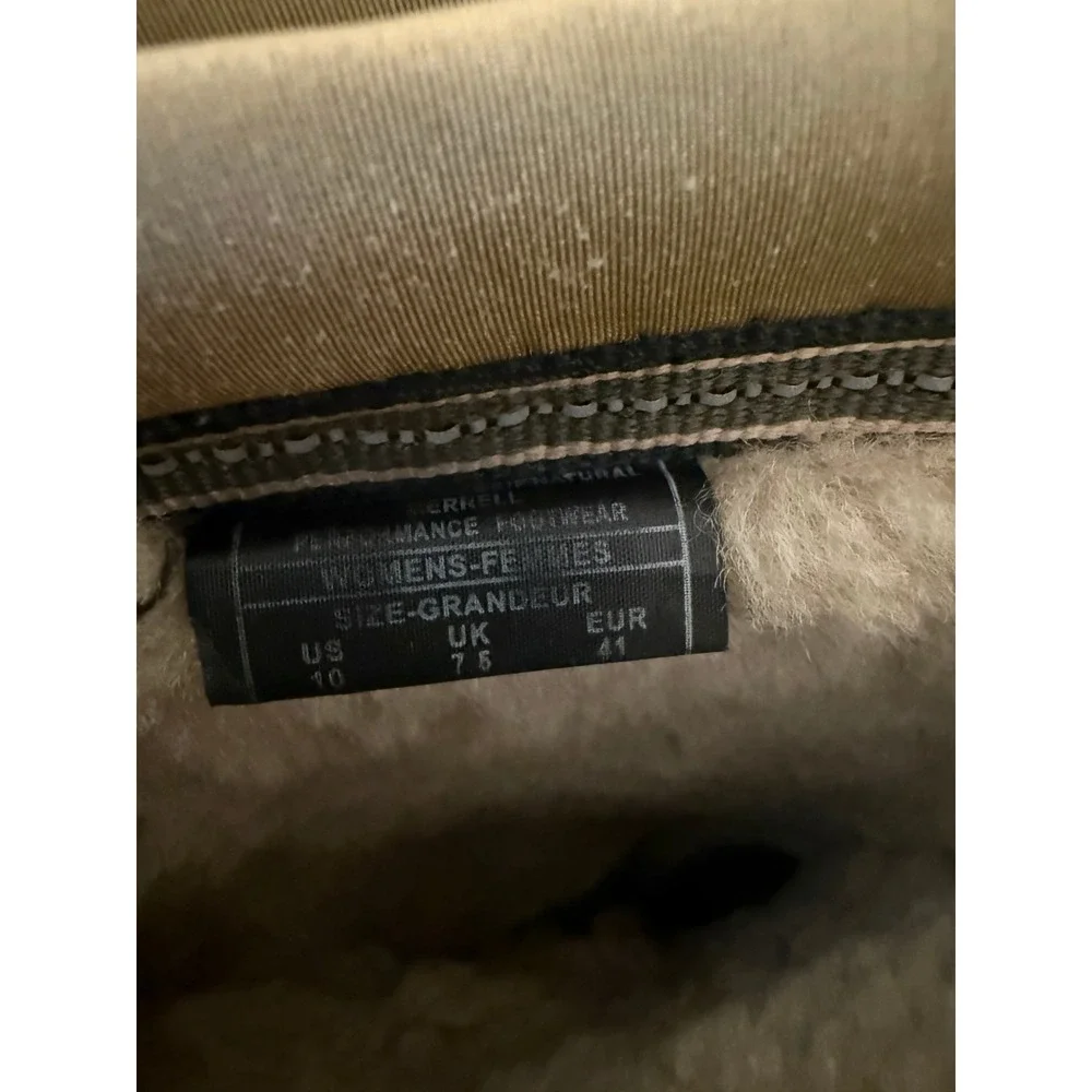 Merrell Womens Waterproof Snow Boots Tan Suede Air Cushioned Insulated Size 10